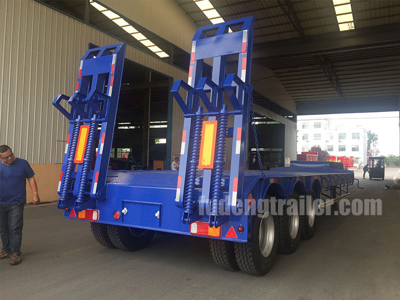 Tri Axle Lowbed Trailer