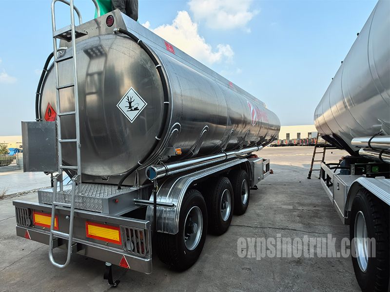 Zimbabwean Customers Delighted with Delivery of 5 Tanker Trailers