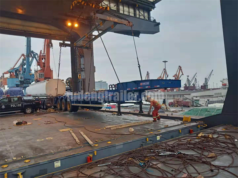 3 Axles 80 Ton Lowbed Semi Trailer Shipping To Tanzanian