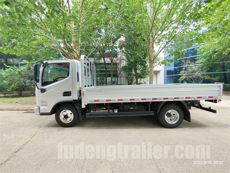 FOTON Aumark S 7T Sidewall Cargo Truck