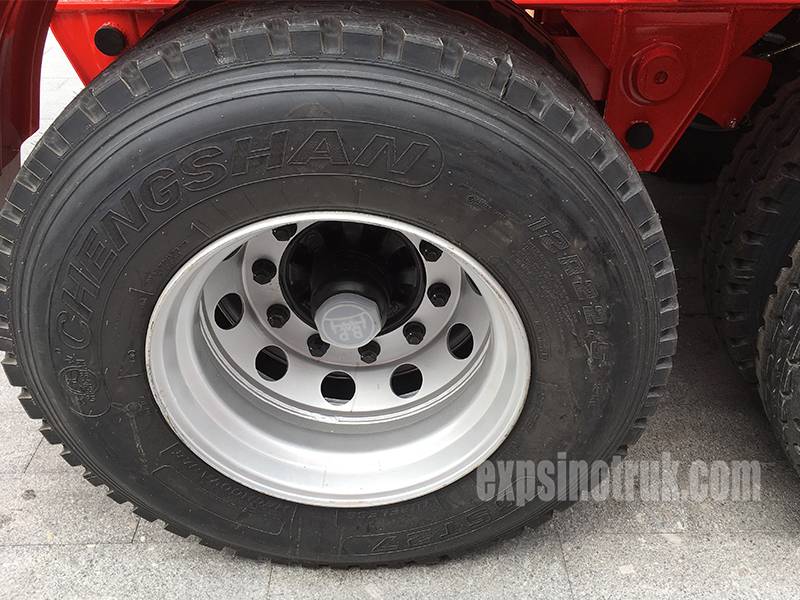 Key Factors to Consider for Trailer Tire Purchase (2)