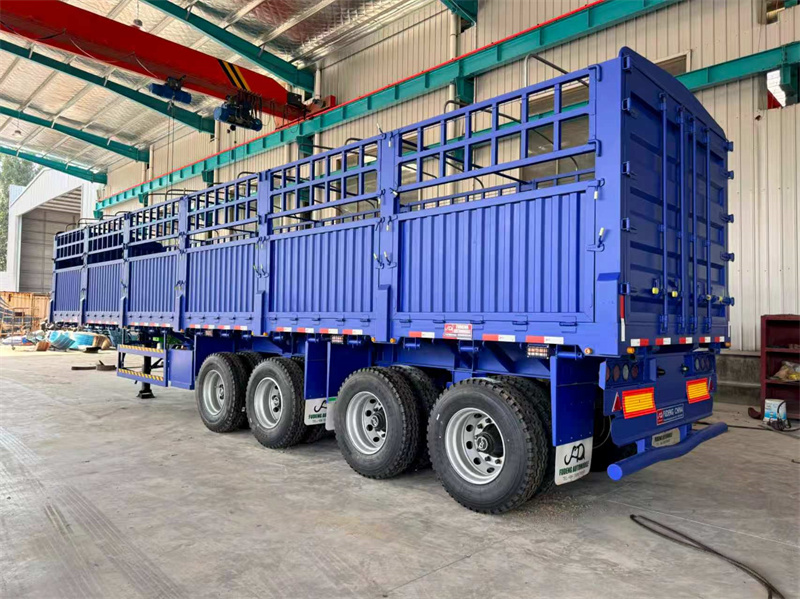 4 Axle Fence Cargo Semi Trailer with High Loading Capacity