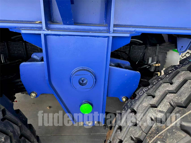 4 axles fence trailer (3)